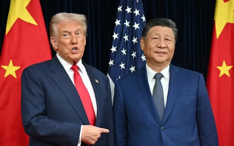 China pede mais estabilidade global antes de receber Trump