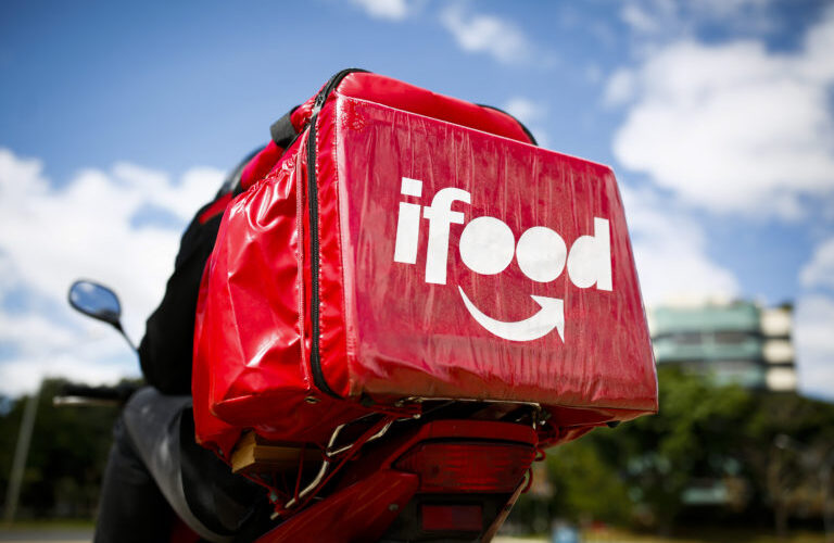 Governo Lula abre processo contra iFood e Keeta