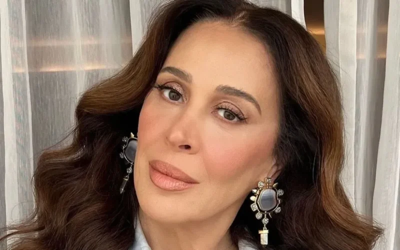 Claudia Raia relembra boatos de HIV e arrependimento com Collor