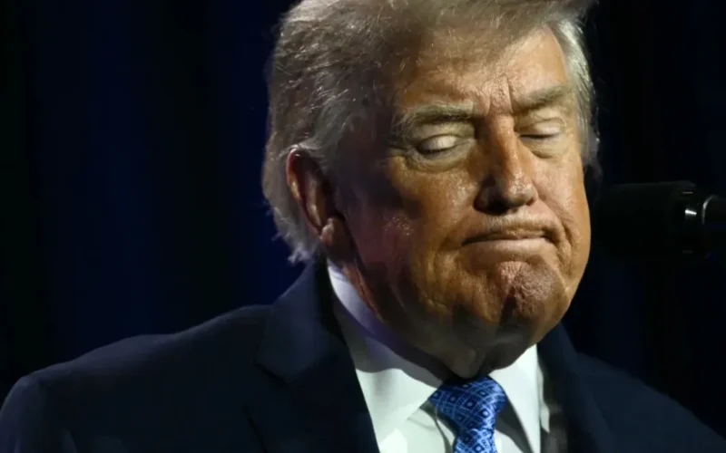 Polícia reprime protesto contra resort ligado a Trump na Albânia
