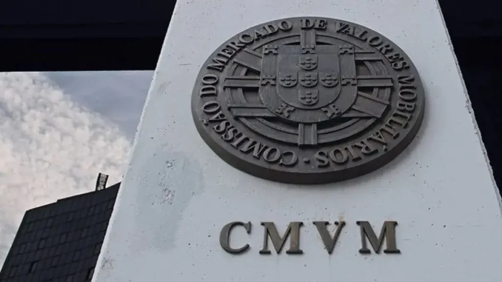Paralisada, CVM vê estoque de processos saltar 20%