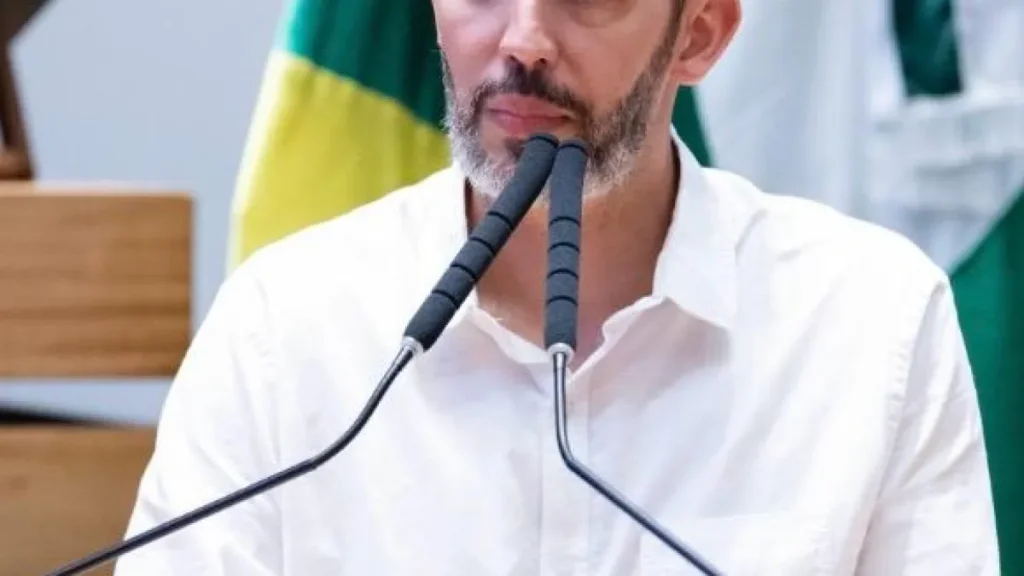 Convenções encerram; executivas definem chapas no DF