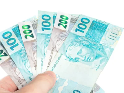 Bancos apertam crédito e elevam provisões com alta dos calotes